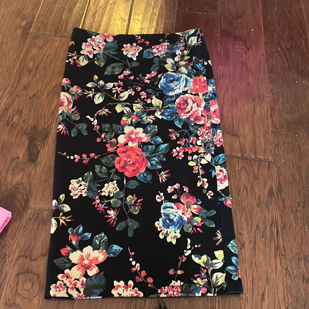 Express midi skirt